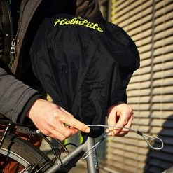 Hirnschmalz GmbH Helmtüte - Helmtasche Mit Diebstahlschutz 13 Hirnschmalz GmbH Helmtüte - Helmtasche Mit Diebstahlschutz -Fahrradhelme mit Beleuchtung Verkäufe Helmtuete helmschloss fahrradhelm anschliessen 3